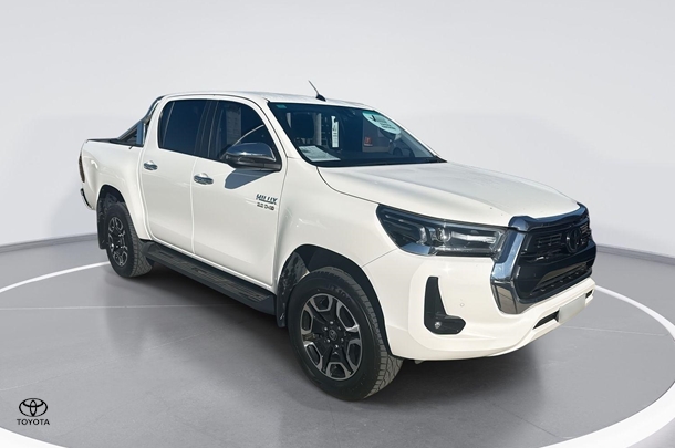 2020 Toyota Hilux SR5