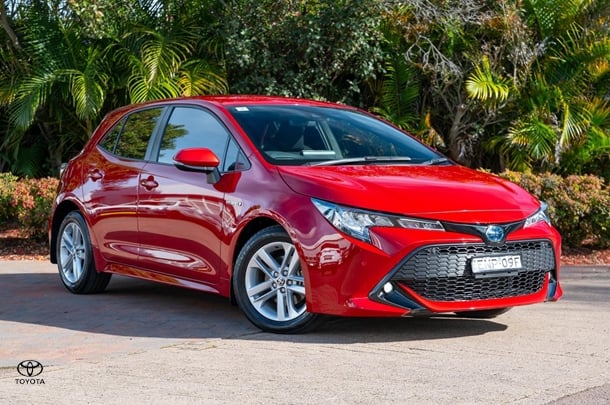 2021 TOYOTA Corolla Hatch Hybrid SX