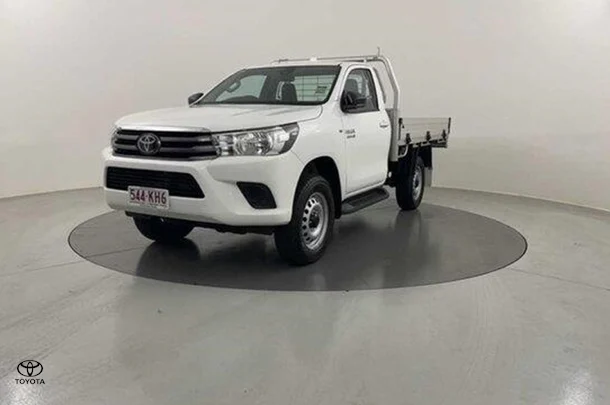 2023 Toyota Hilux 4x4 SR