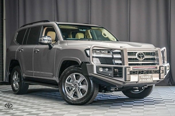 2024 Toyota Landcruiser Sahara