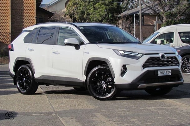 2024 Toyota Rav4 Hybrid Cruiser-AWD