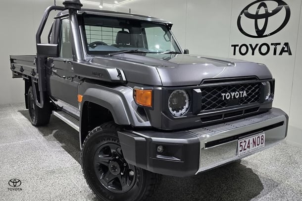 2023 Toyota LC Military GXL
