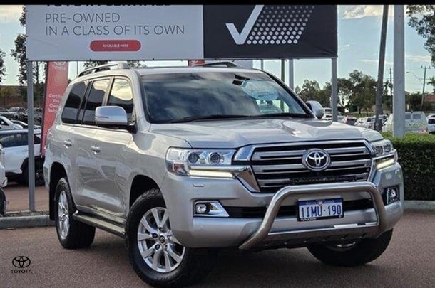 2020 Toyota Landcruiser VX