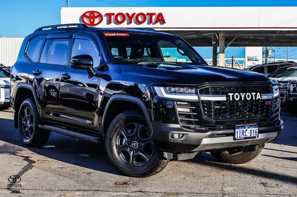 2023 Toyota Landcruiser GR-S