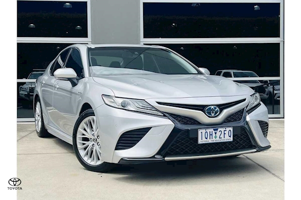 2019 Toyota Camry SL