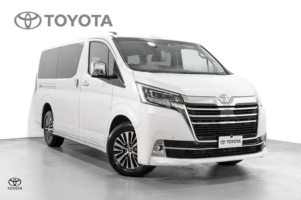 2022 Toyota Granvia Standard