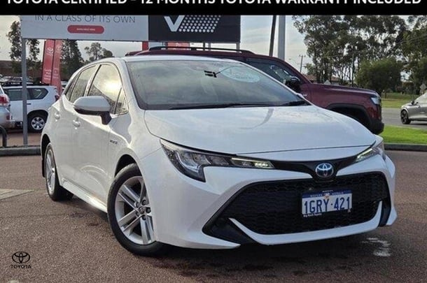2018 Toyota Corolla Hatch Hybrid Ascent Sport