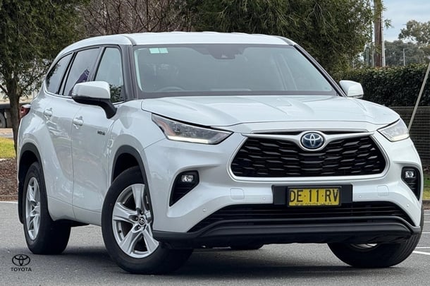 2022 Toyota KLUGER HYBRID GX AWD