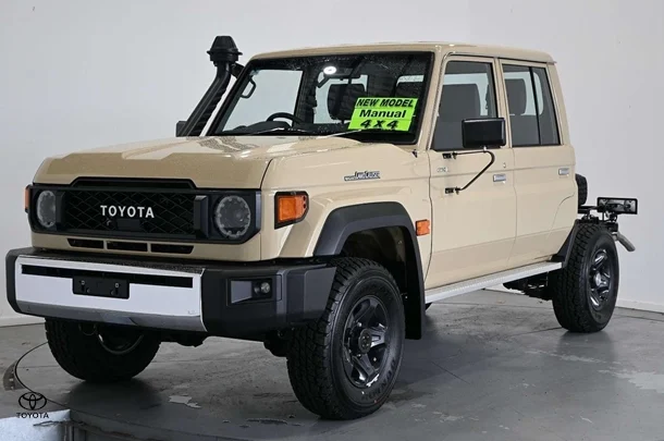 2024 Toyota LC Military GXL