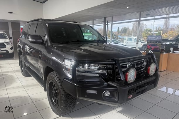 2018 Toyota Landcruiser Sahara
