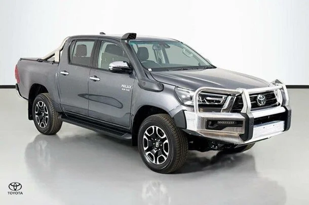 2022 Toyota Hilux SR5
