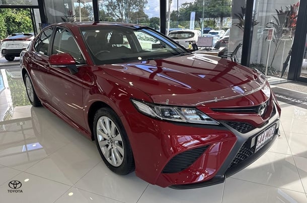 2019 Toyota Camry Ascent Sport