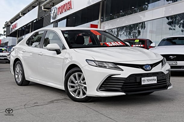 2024 Toyota Camry Hybrid Ascent