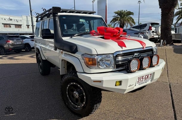 2017 Toyota LC Military GXL